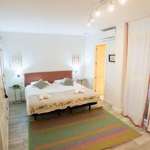 https://rentalsevilla-casa-pilatos.es-andalucia.com