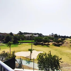 https://apartamento-campo-de-golf.1costadelsol.com